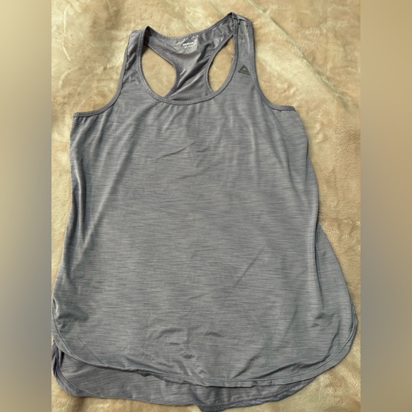 Reebok workout tank - Picture 1 of 2